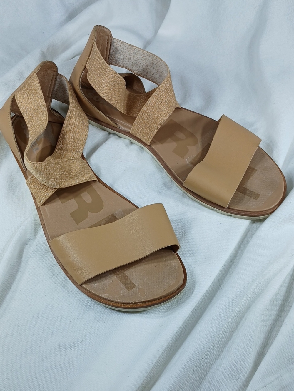 Sorel Women's Tan Elastic Strap Flat Sandals